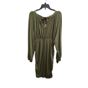 NWT S Green Exlura Dress